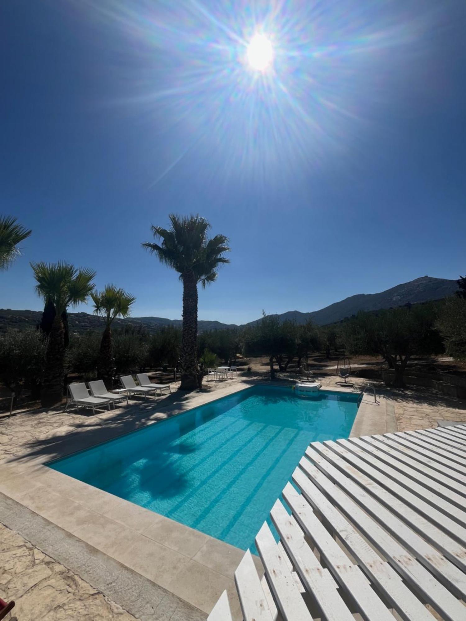 The Olive Grove With Swimming Pool And Breakfast * Archanes